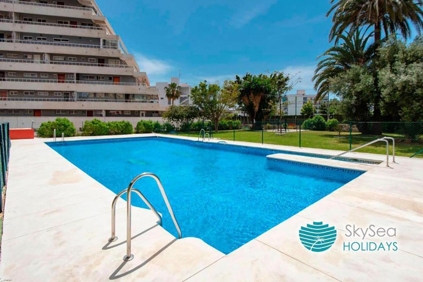 Skysea Holidays Benalmadena Europark מראה חיצוני תמונה